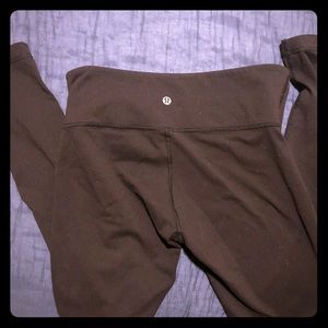 Lululemon basic leggings light pilling ❤️